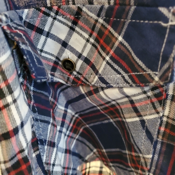 Taylor&Sage 1X Flannel Shirt - Picture 4 of 11